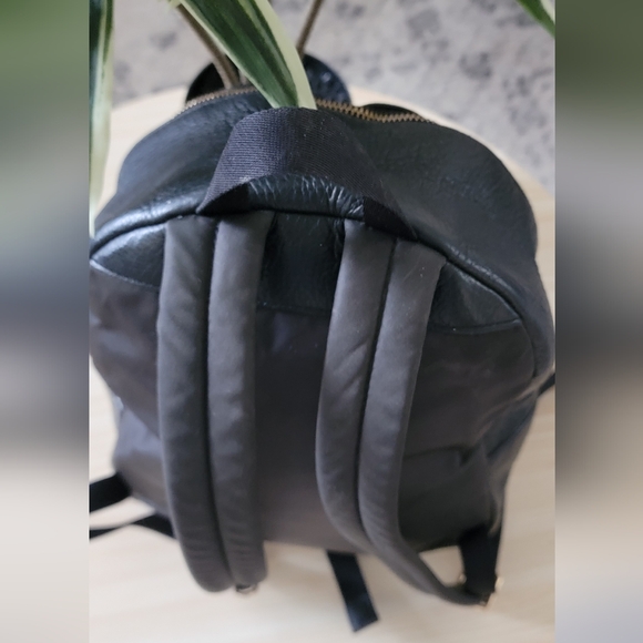 Coach Black Charlie black Leather Medium Backpack.. - Picture 5 of 10